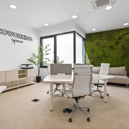 Ultimate - Jade Tower - Perfect Location