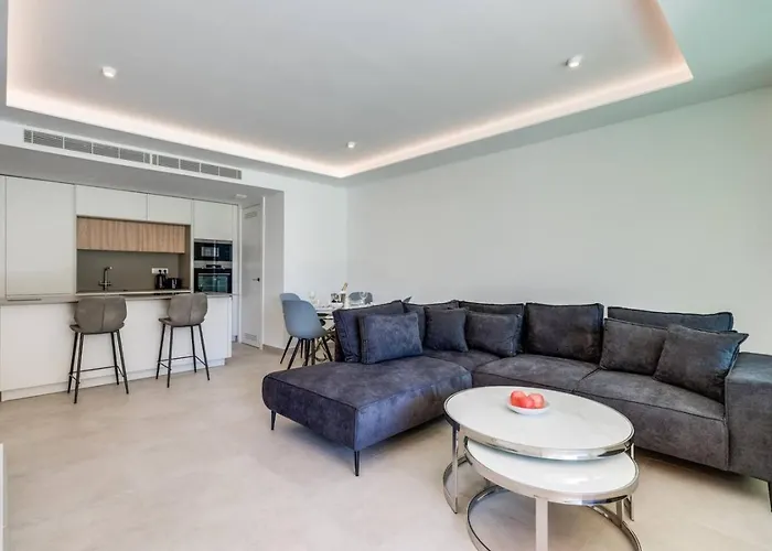 Ultimate - Jade Tower - Perfect Location Διαμέρισμα Fuengirola