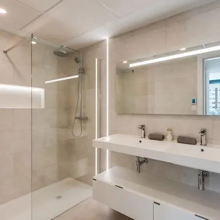 Jade Tower 2br Perfect Location Apartment Fuengirola
