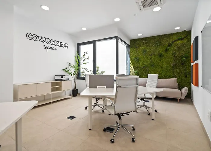 Ultimate - Jade Tower - Perfect Location